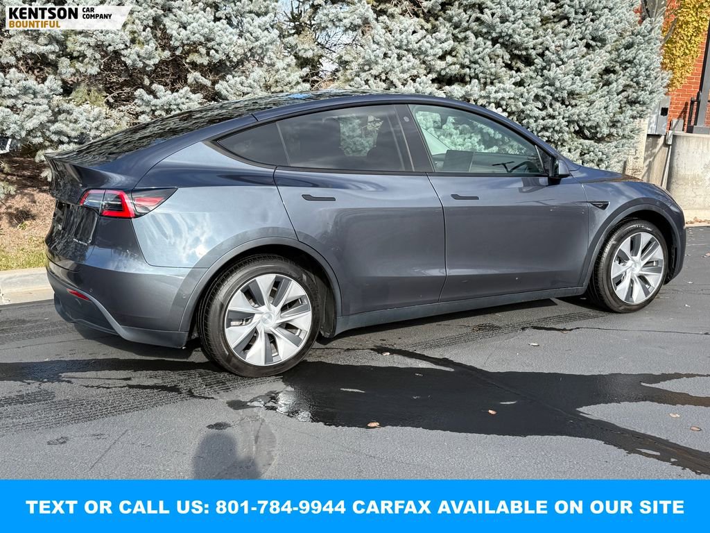 Used 2021 Tesla Model Y Long Range image 9
