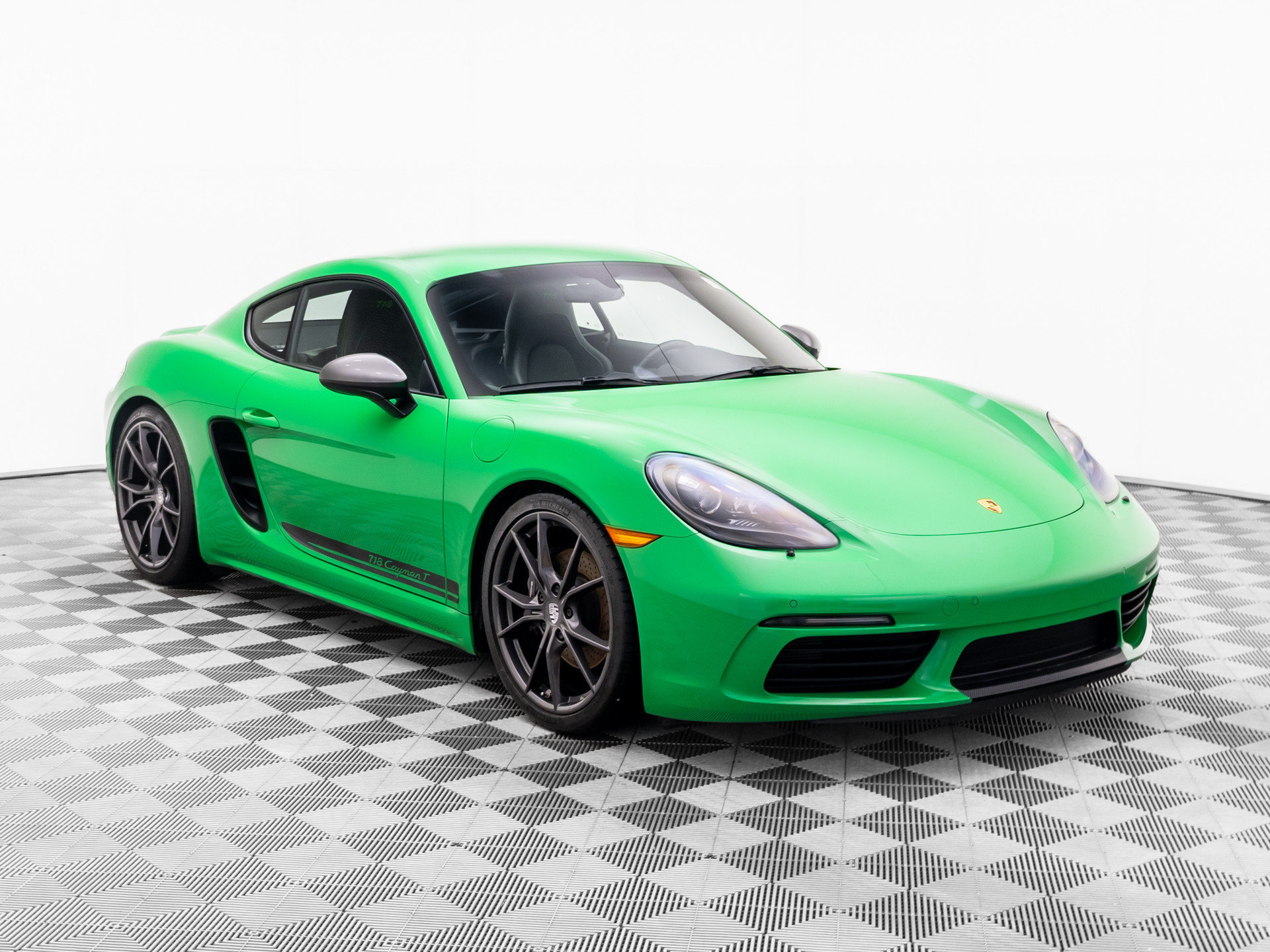 Certified 2021 Porsche 718 Cayman RWD image 6