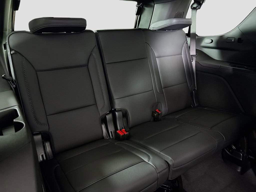 New 2026 GMC Yukon Denali w/ Sun & Power Step Package image 28