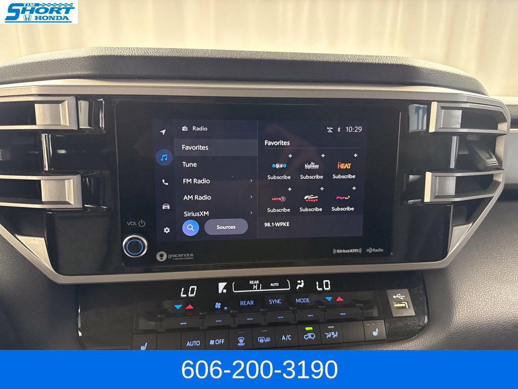 Used 2024 Toyota Sequoia 4WD image 21