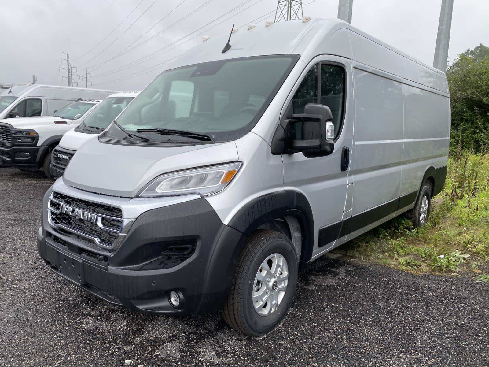 Used 2025 RAM ProMaster 3500 w/ Quick Order Package 22H SLT+ FWD image 3