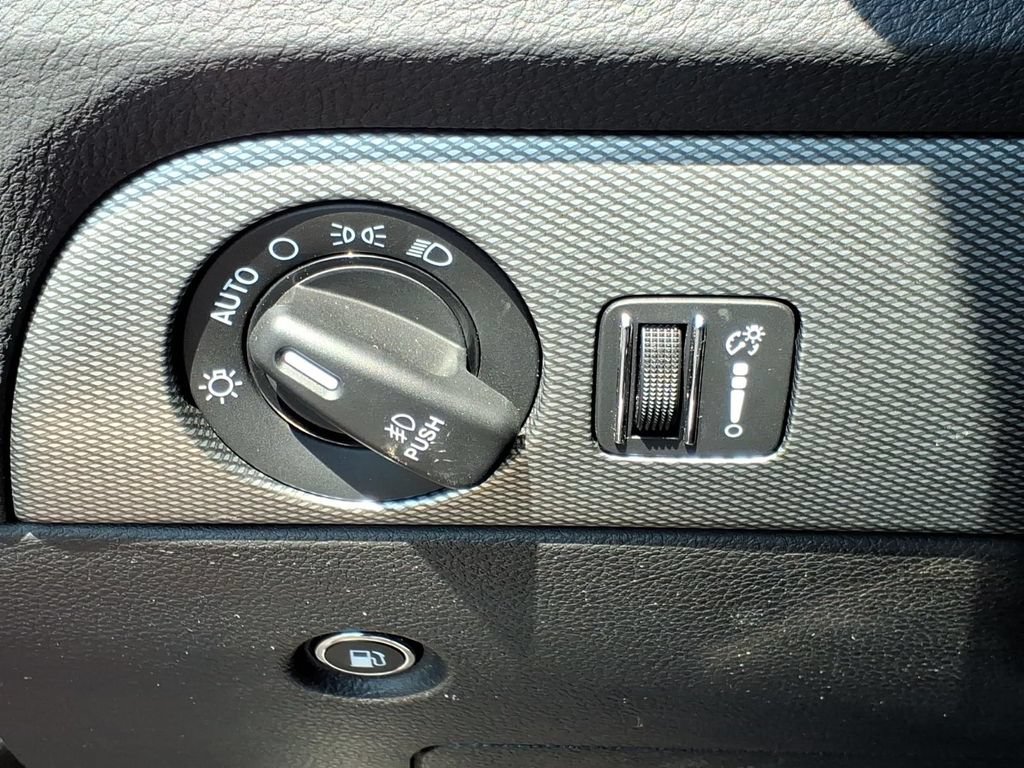 Used 2018 Dodge Durango GT w/ Premium Group AWD/4WD image 20