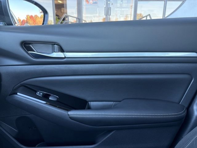 Used 2023 Nissan Altima 2.5 SV image 23