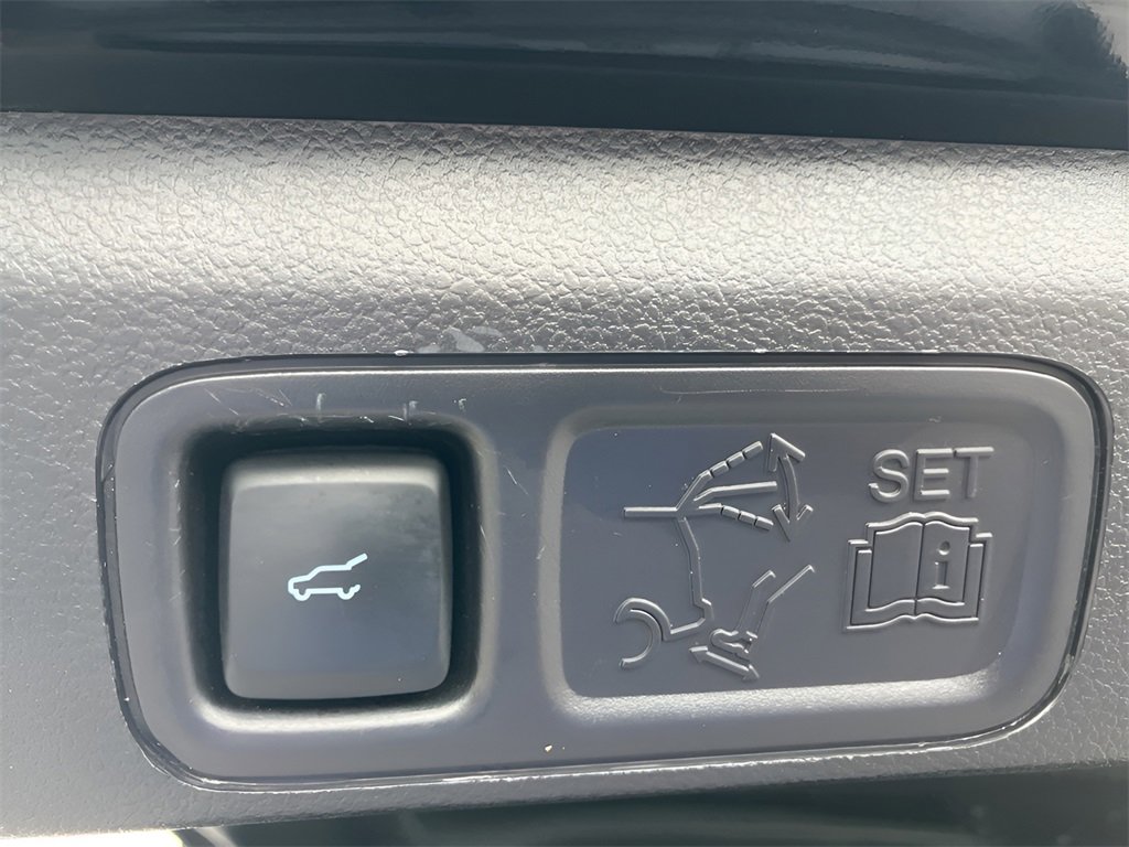 Used 2020 Ford Expedition Max Platinum image 39