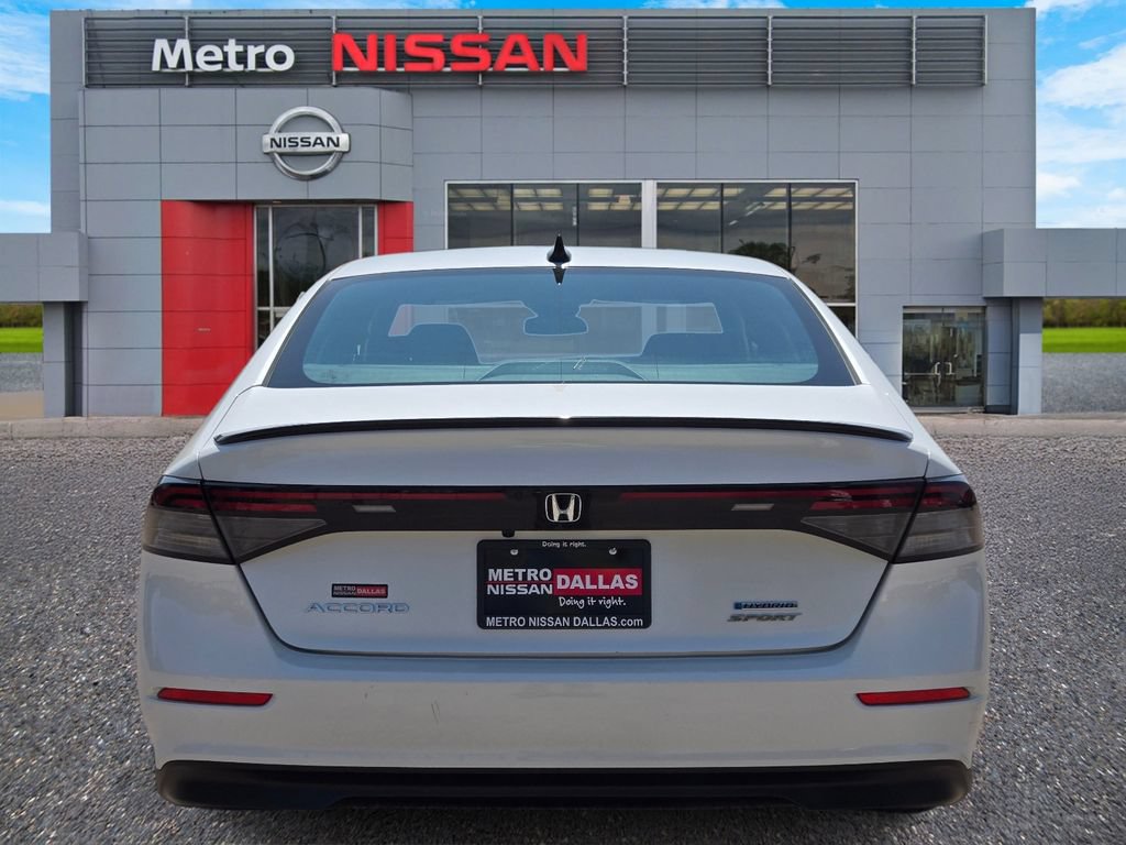 Used 2023 Honda Accord Sport image 5