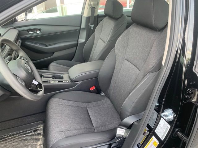 Used 2025 Honda Accord LX image 4