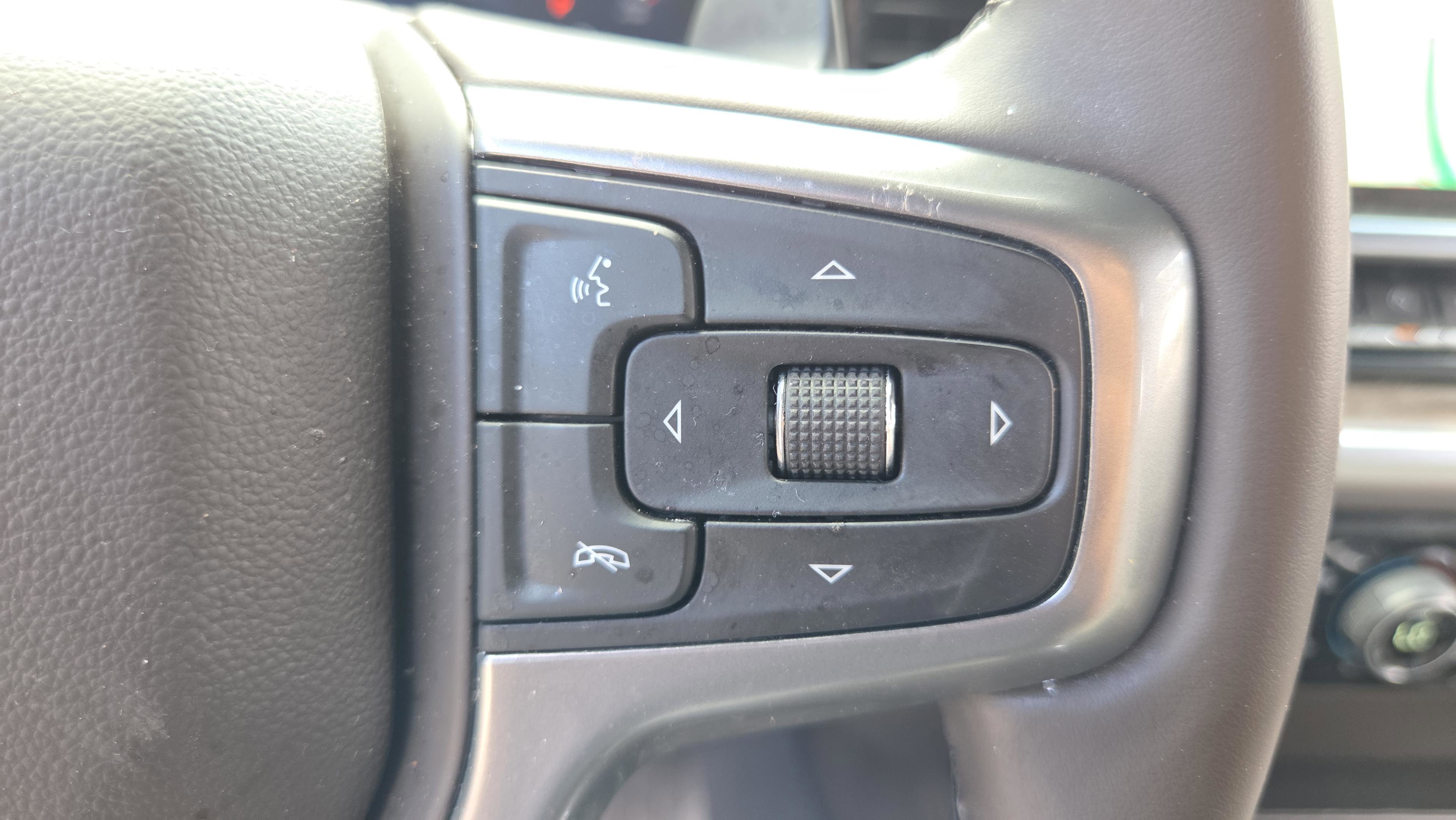 Used 2026 Chevrolet Silverado 1500 LT Trail Boss w/ Safety Package image 32