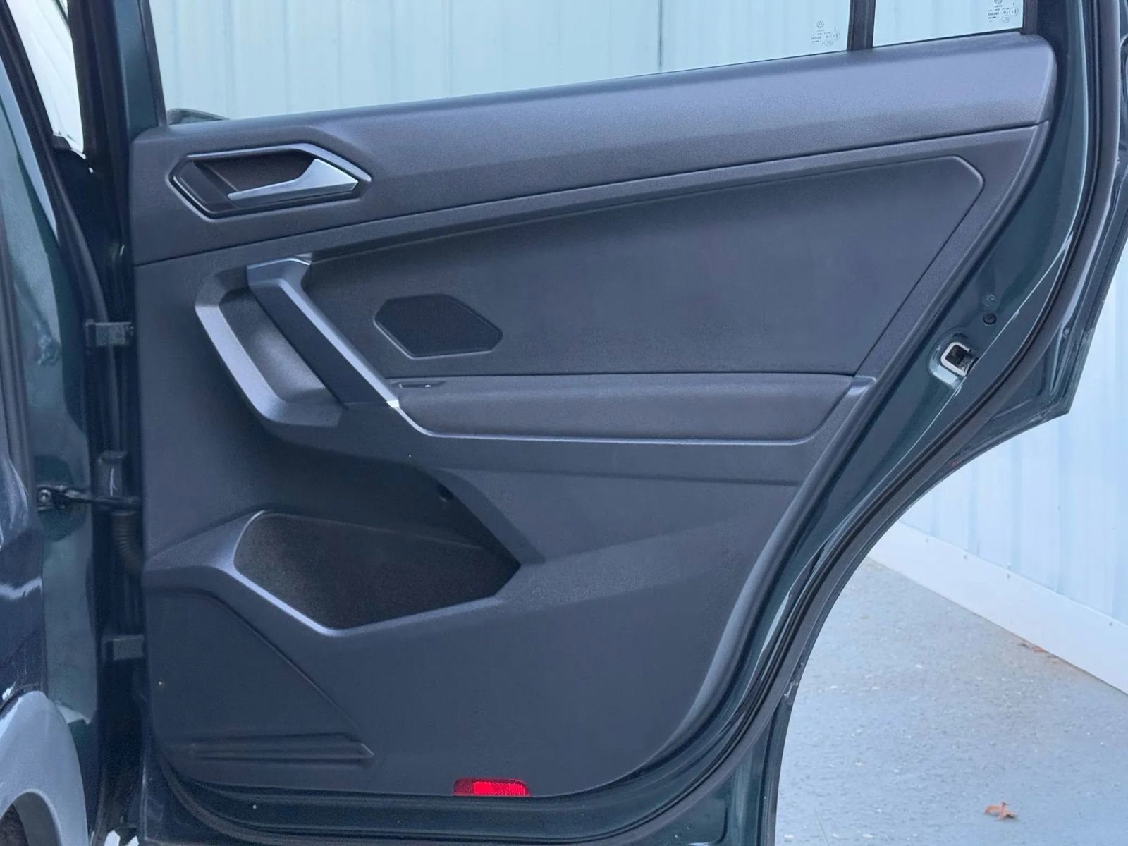 Used 2018 Volkswagen Tiguan S w/ 3rd Row Seat Package image 18