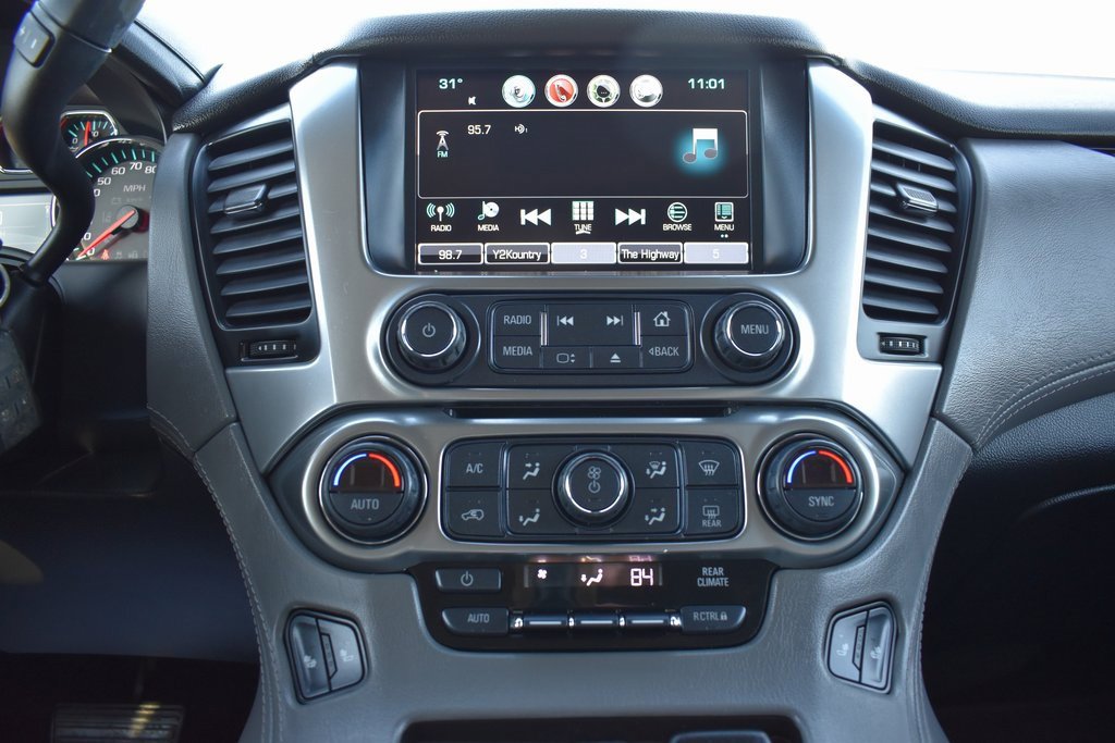 Used 2018 Chevrolet Suburban LT image 18