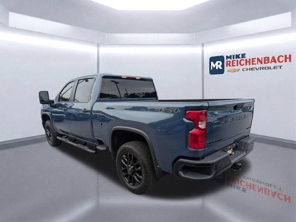 Used 2025 Chevrolet Silverado 2500 Custom w/ Custom Convenience Package AWD/4WD image 6