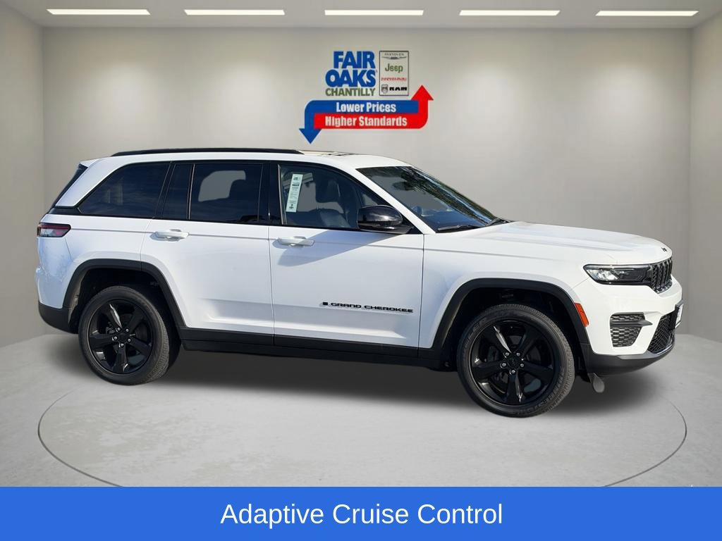 Certified 2023 Jeep Grand Cherokee Altitude AWD/4WD image 6