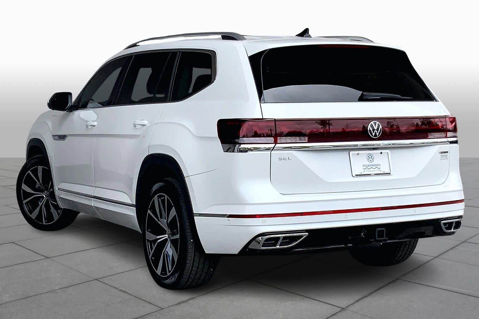 Used 2026 Volkswagen Atlas SEL Premium R-Line AWD/4WD image 12
