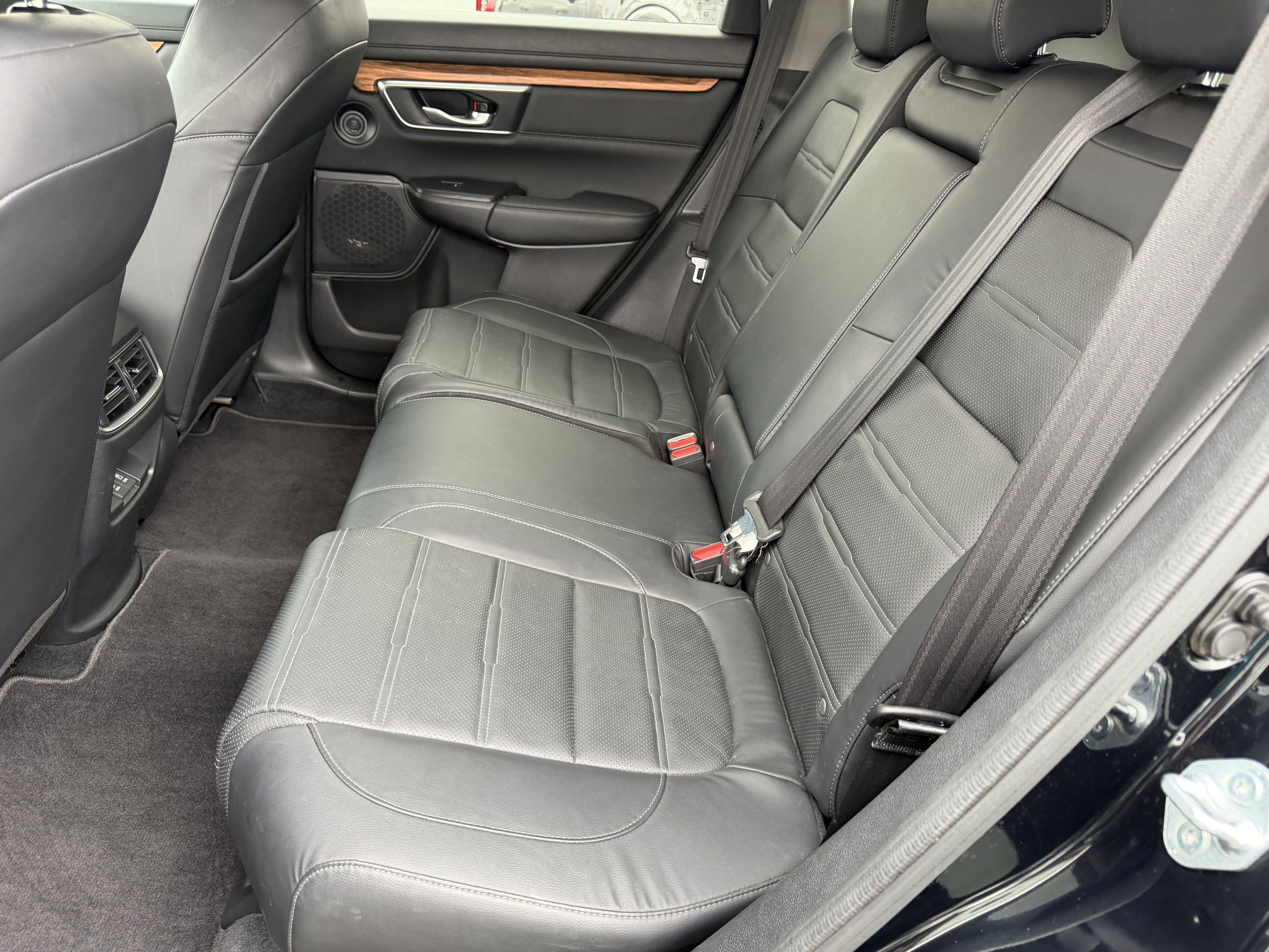 Used 2021 Honda CR-V Touring image 22