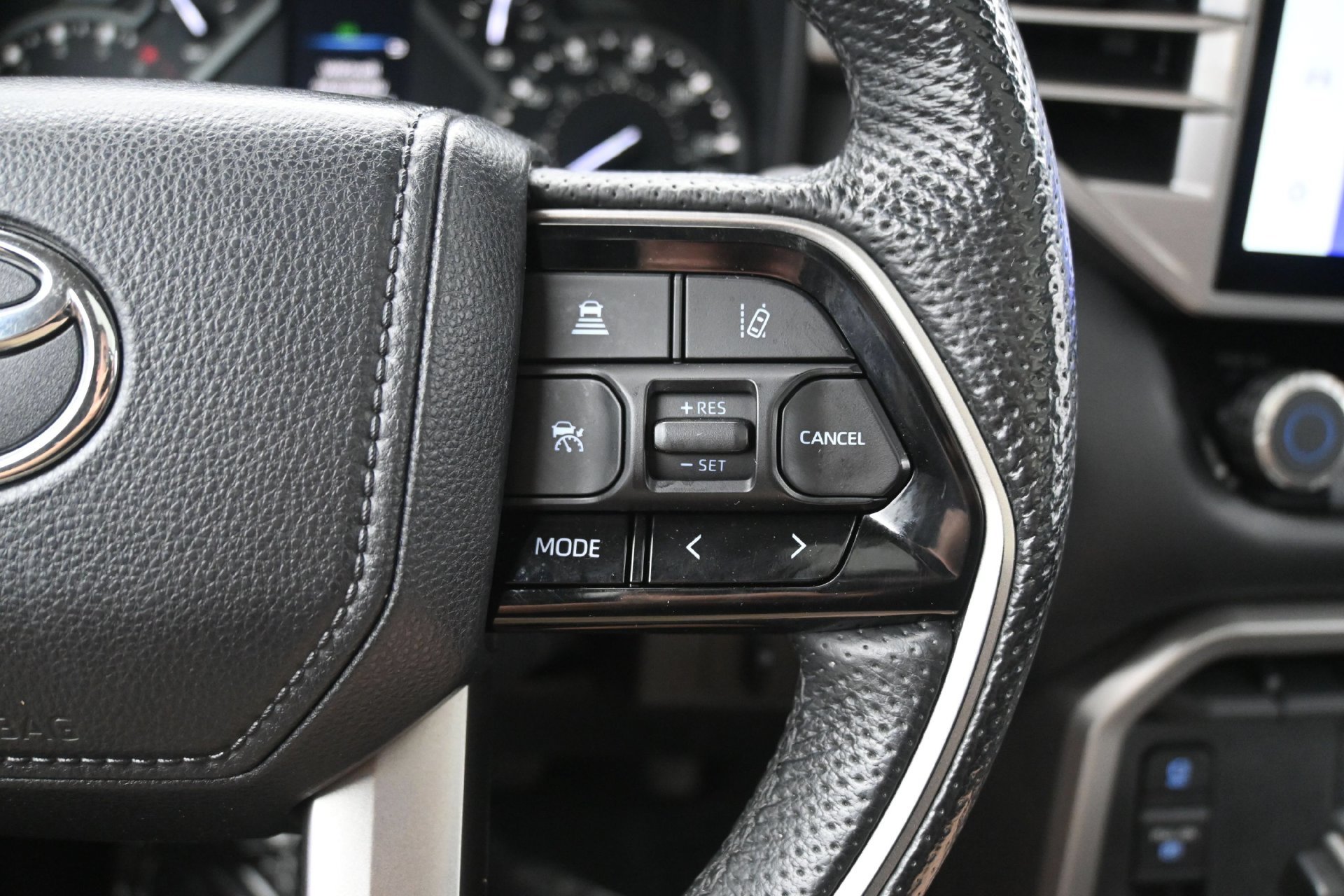 Used 2022 Toyota Tundra Limited AWD/4WD image 20