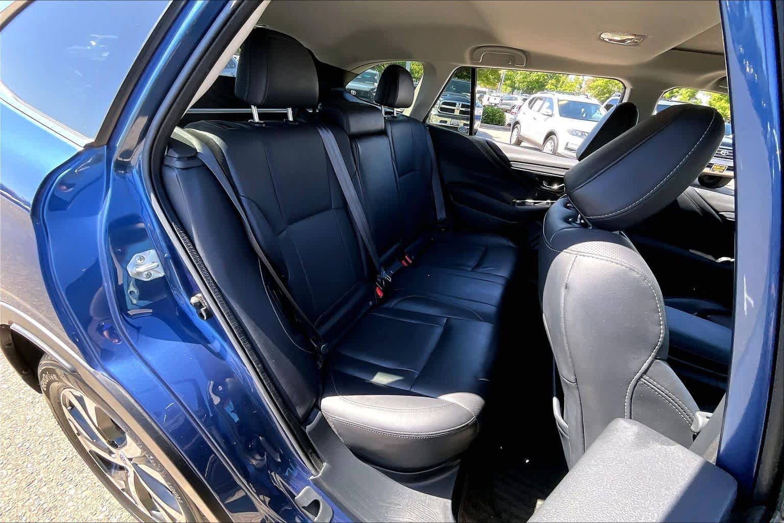 Used 2022 Subaru Outback Limited AWD/4WD image 19