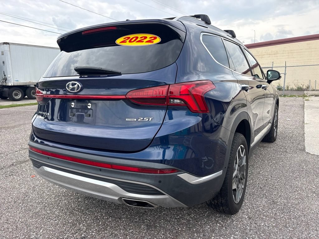 Used 2022 Hyundai Santa Fe Limited AWD/4WD image 3