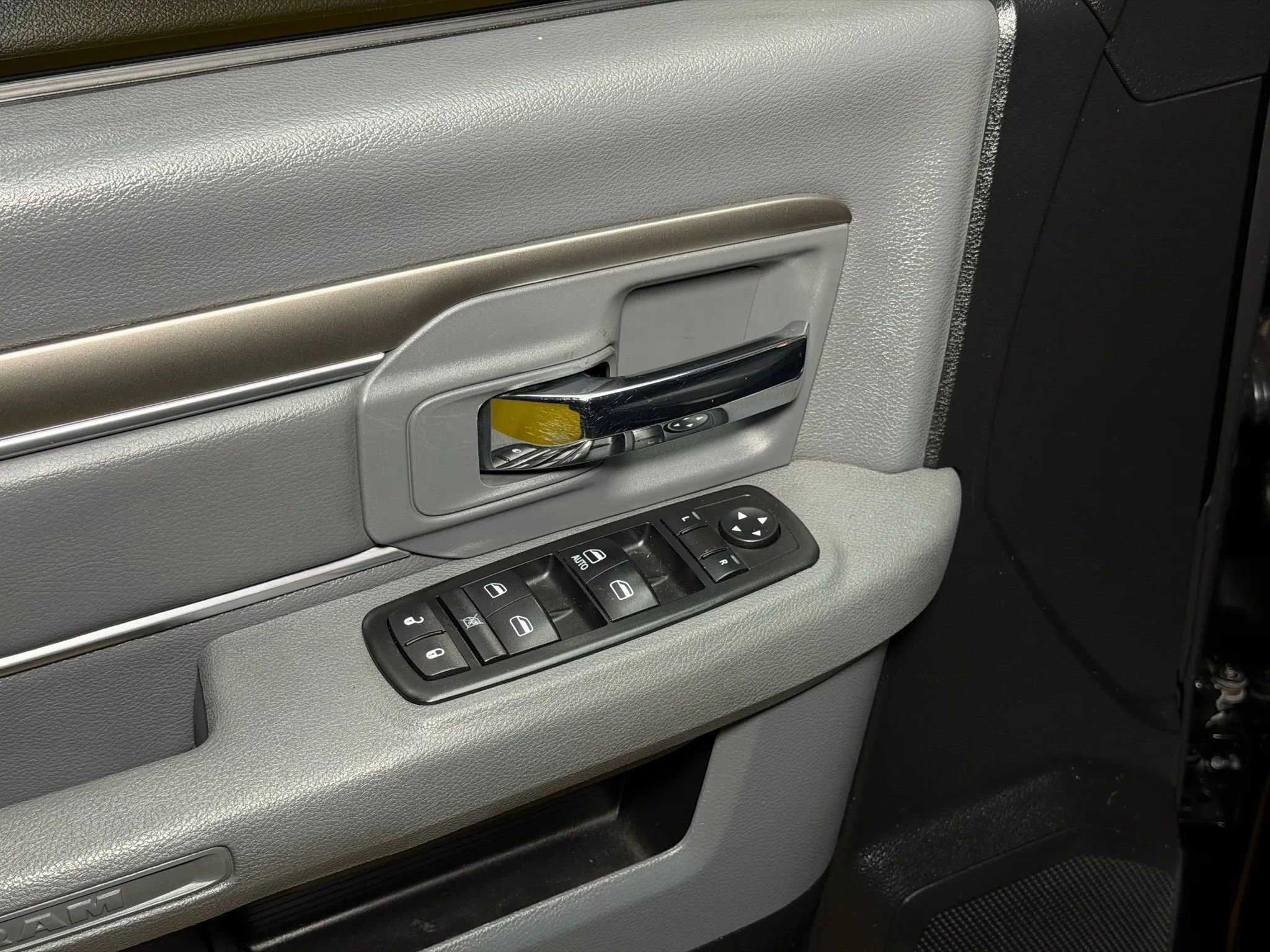 Used 2015 RAM 1500 Big Horn image 29