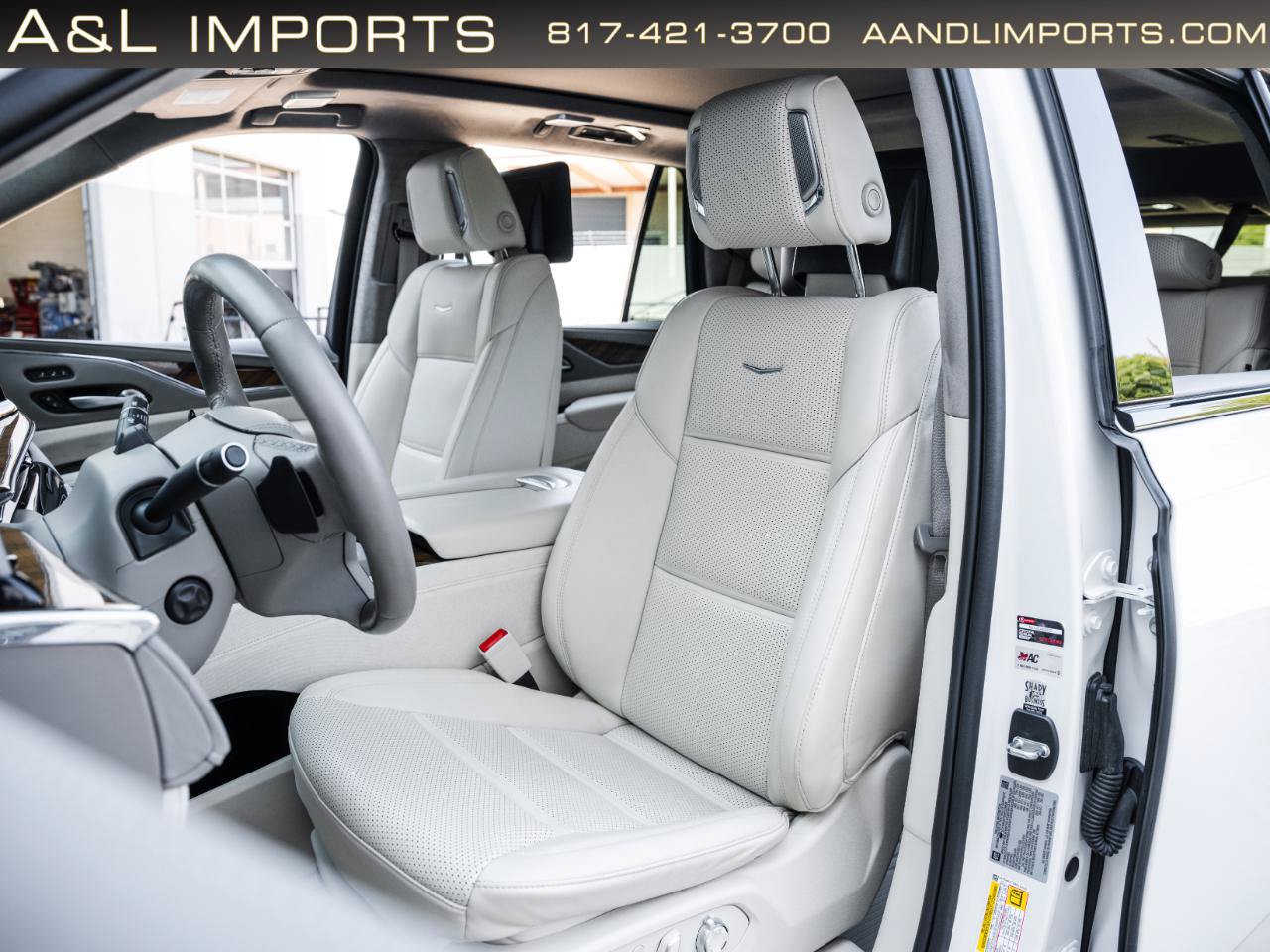 Used 2024 Cadillac Escalade Sport Platinum w/ LPO, ONYX Package AWD/4WD image 48