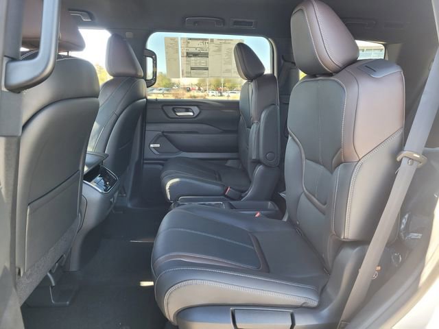 New 2026 Nissan Armada SL w/ Captain's Chari Seat Package AWD/4WD image 7