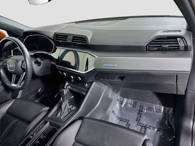 Used 2023 Audi Q3 2.0T Premium Plus w/ Premium Plus Package AWD/4WD image 30