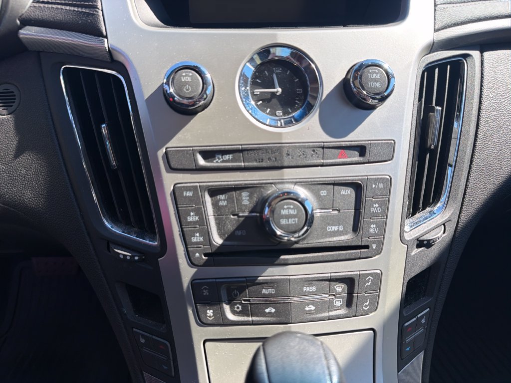 Used 2013 Cadillac CTS Luxury RWD image 17