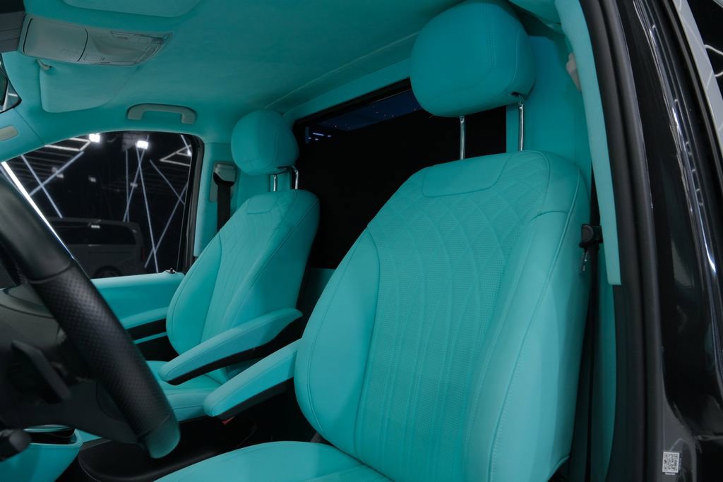 Used 2023 Mercedes-Benz Metris Passenger image 23