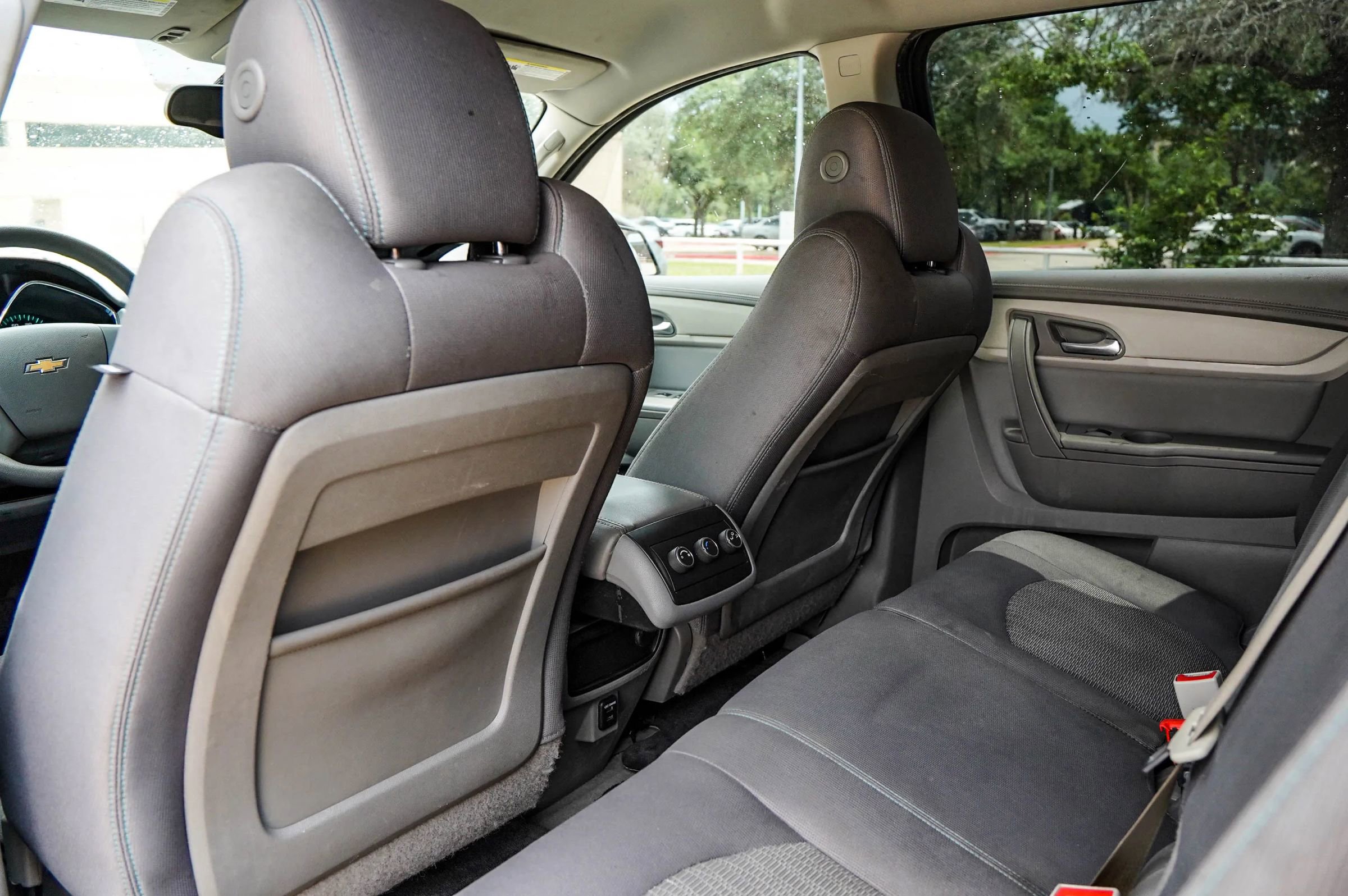 Used 2016 Chevrolet Traverse LS AWD/4WD image 39