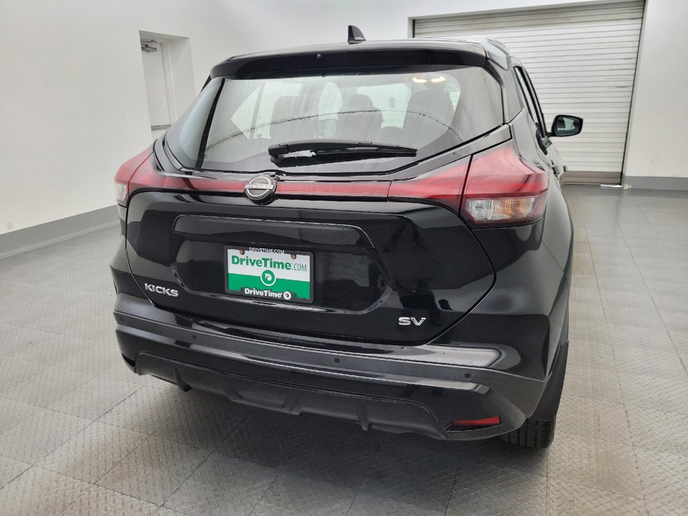 Used 2024 Nissan Kicks SV FWD image 7