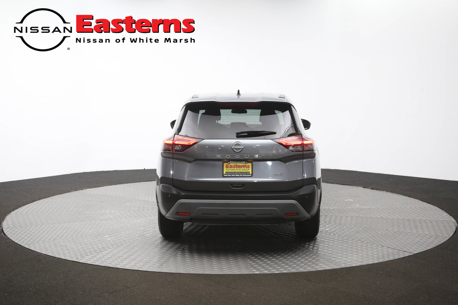Used 2023 Nissan Rogue S AWD/4WD image 36