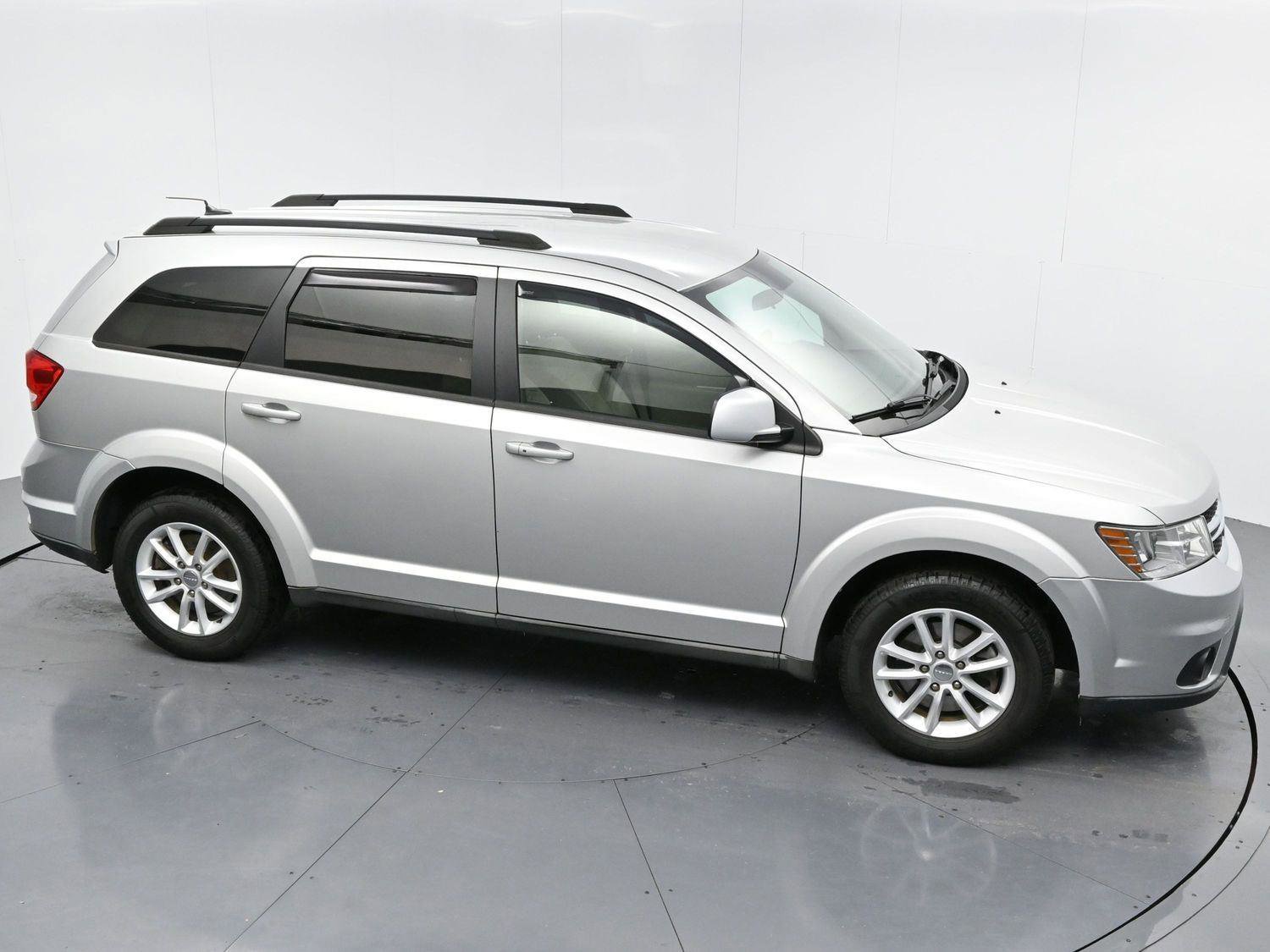 Used 2013 Dodge Journey SXT w/ Flexible Seating Group image 35