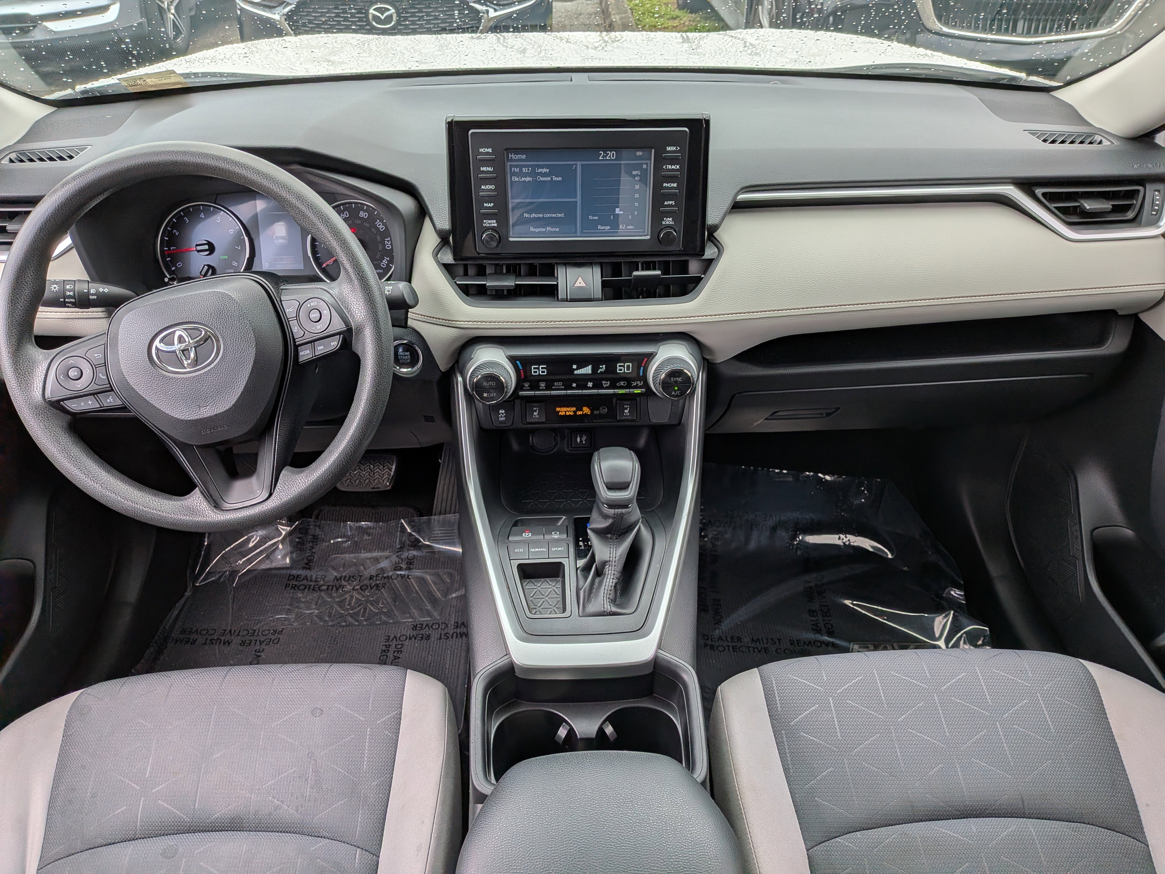 Used 2019 Toyota RAV4 XLE w/ Convenience Package image 17