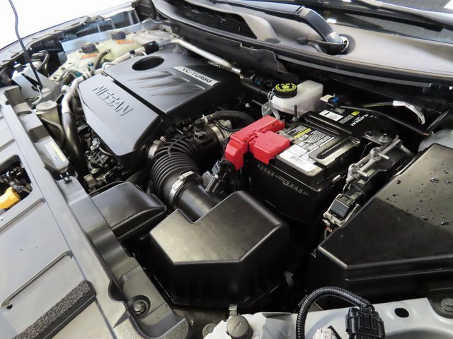 Used 2023 Nissan Rogue SV image 36