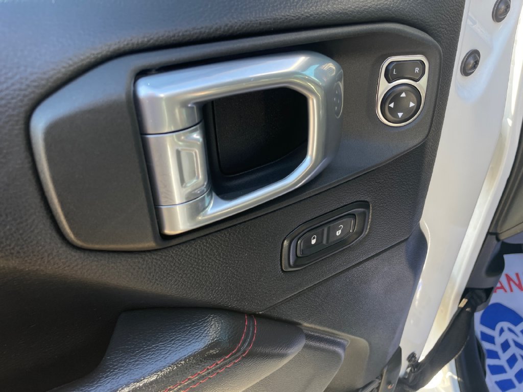 Used 2020 Jeep Gladiator Rubicon AWD/4WD image 22
