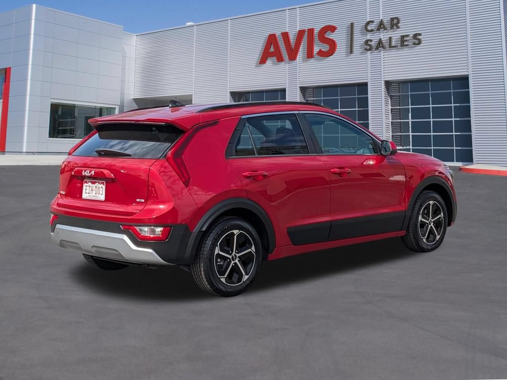 Used 2025 Kia Niro LX FWD image 6
