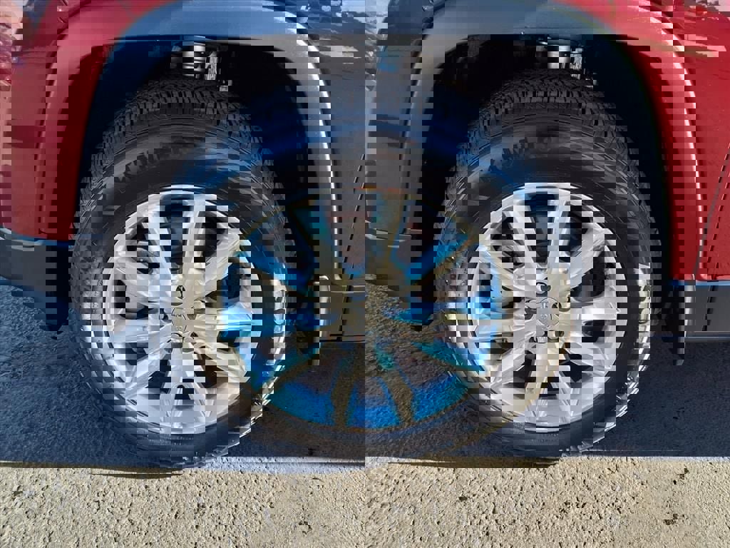 Used 2015 Jeep Cherokee Limited w/ Trailer Tow Group image 15