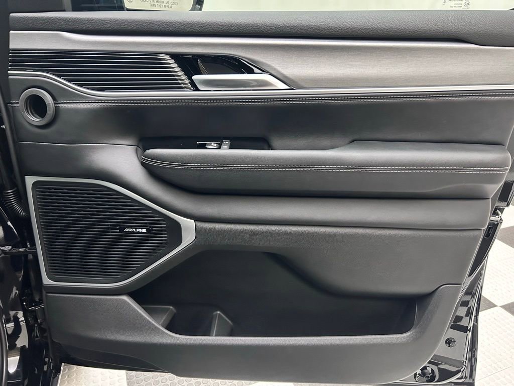 New 2026 Jeep Grand Wagoneer L 4WD image 16