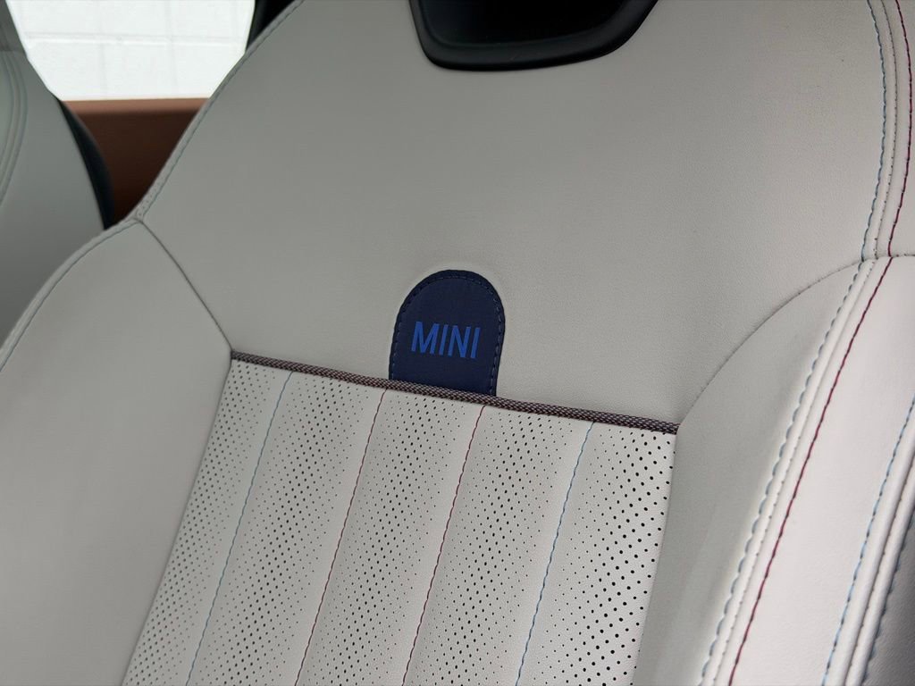 Used 2025 MINI Cooper Countryman S image 24