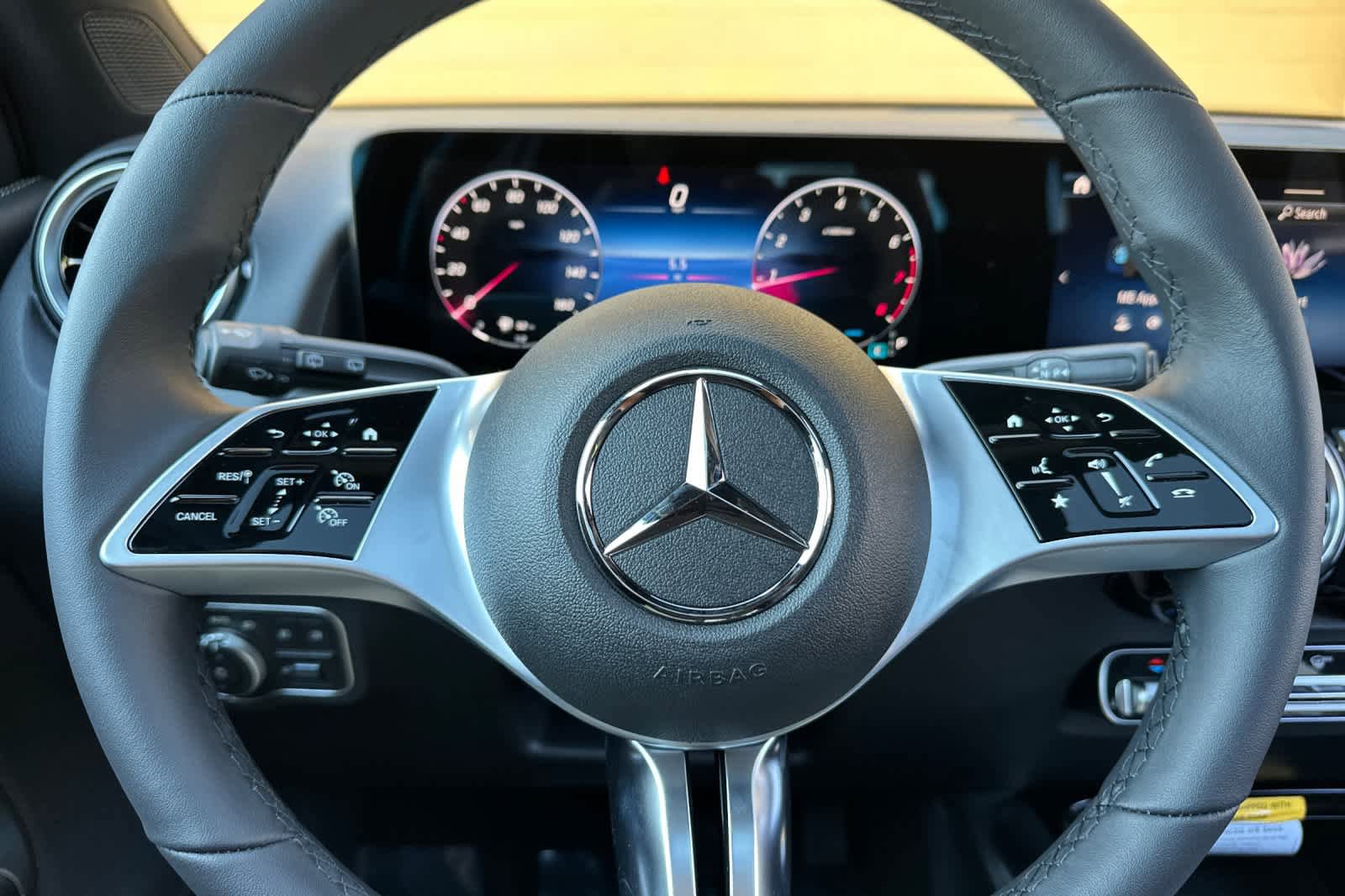 New 2026 Mercedes-Benz GLB 250 image 22