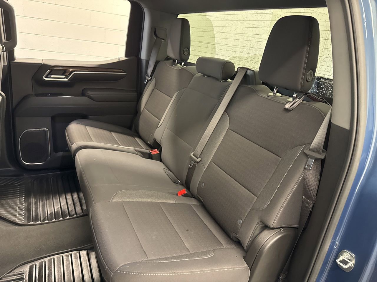 Used 2024 Chevrolet Silverado 1500 LT image 37