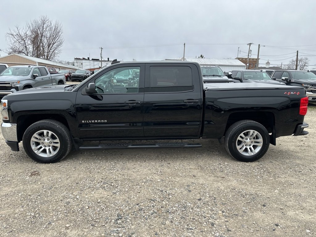 Used 2018 Chevrolet Silverado 1500 LT w/ All Star Edition image 2