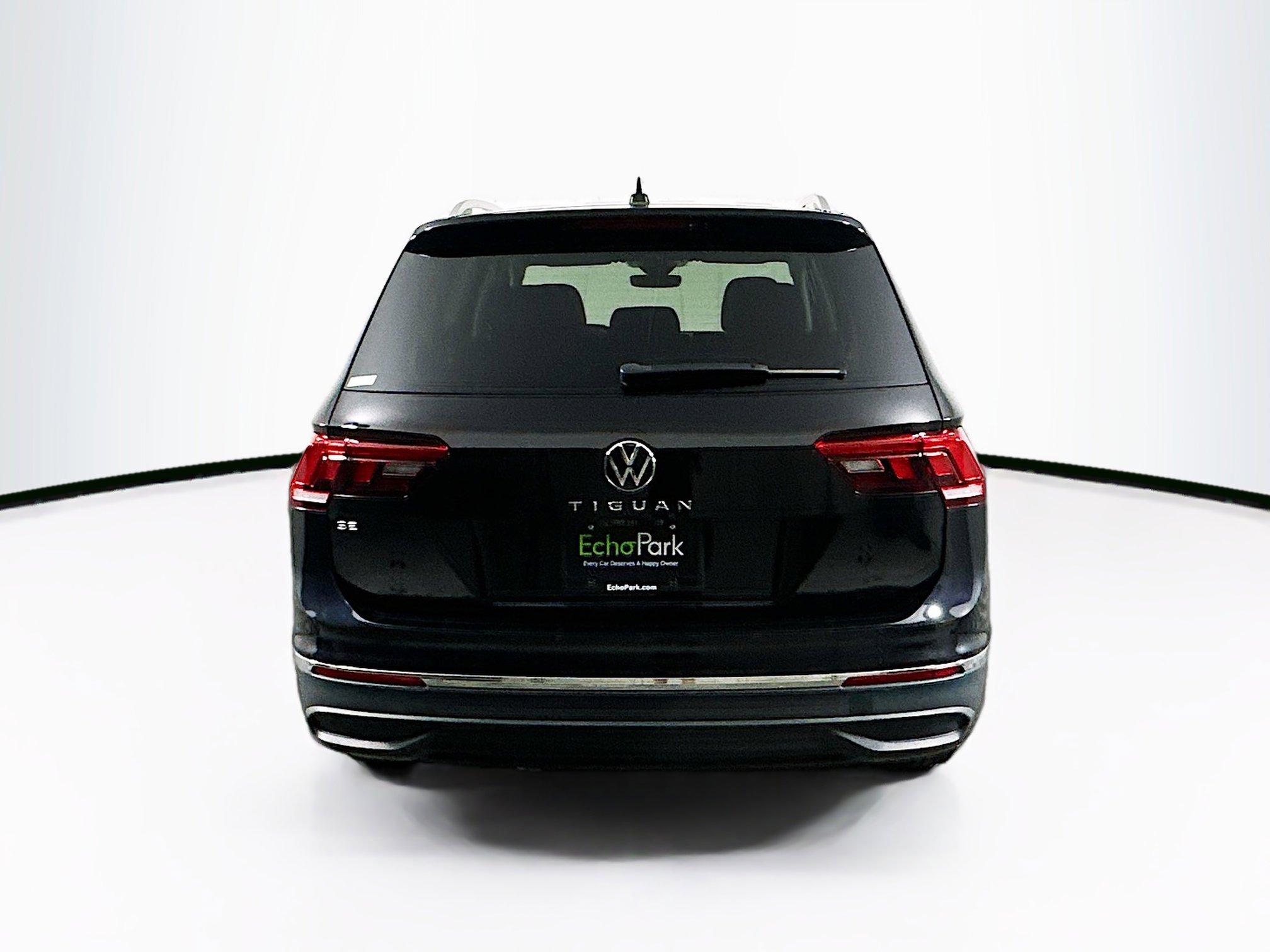 Used 2023 Volkswagen Tiguan SE FWD image 7