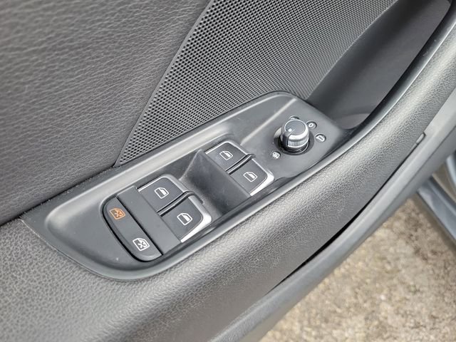 Used 2016 Audi A3 2.0T Premium image 18