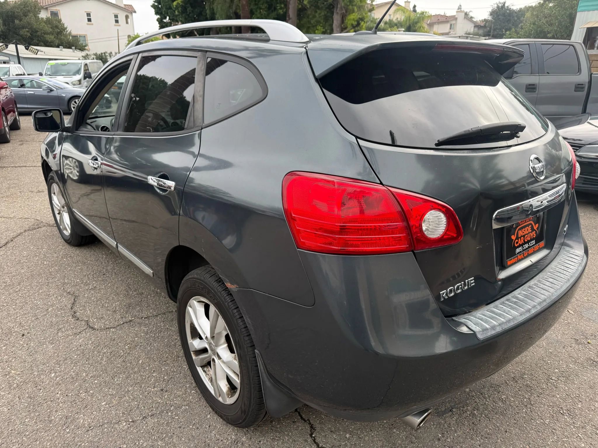 Used 2012 Nissan Rogue SV w/ Premium Pkg image 5