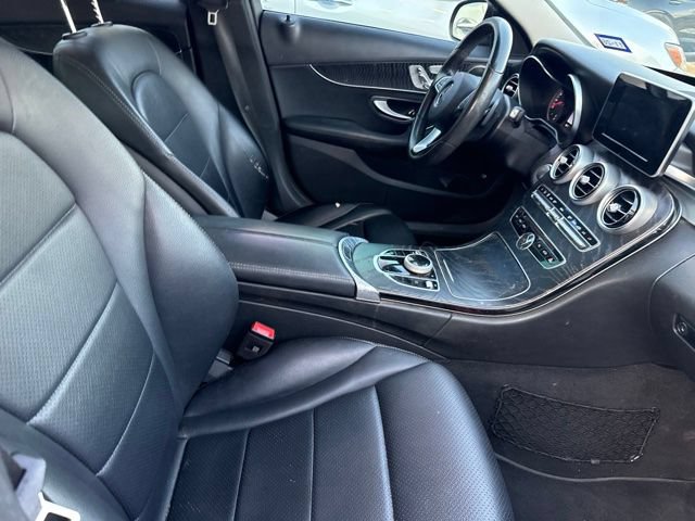 Used 2017 Mercedes-Benz C 300 Sedan image 9