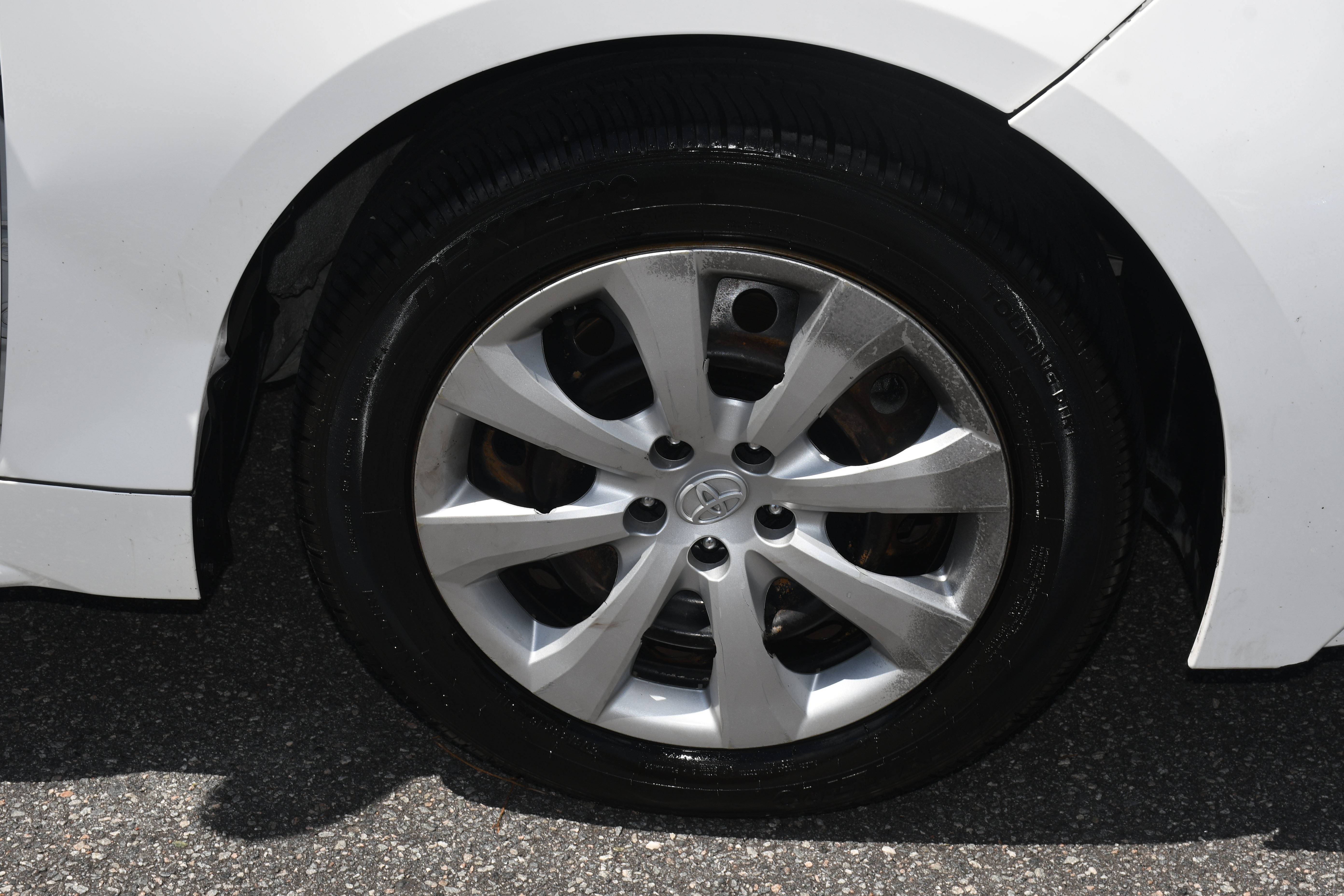 Used 2020 Toyota Corolla LE FWD image 20