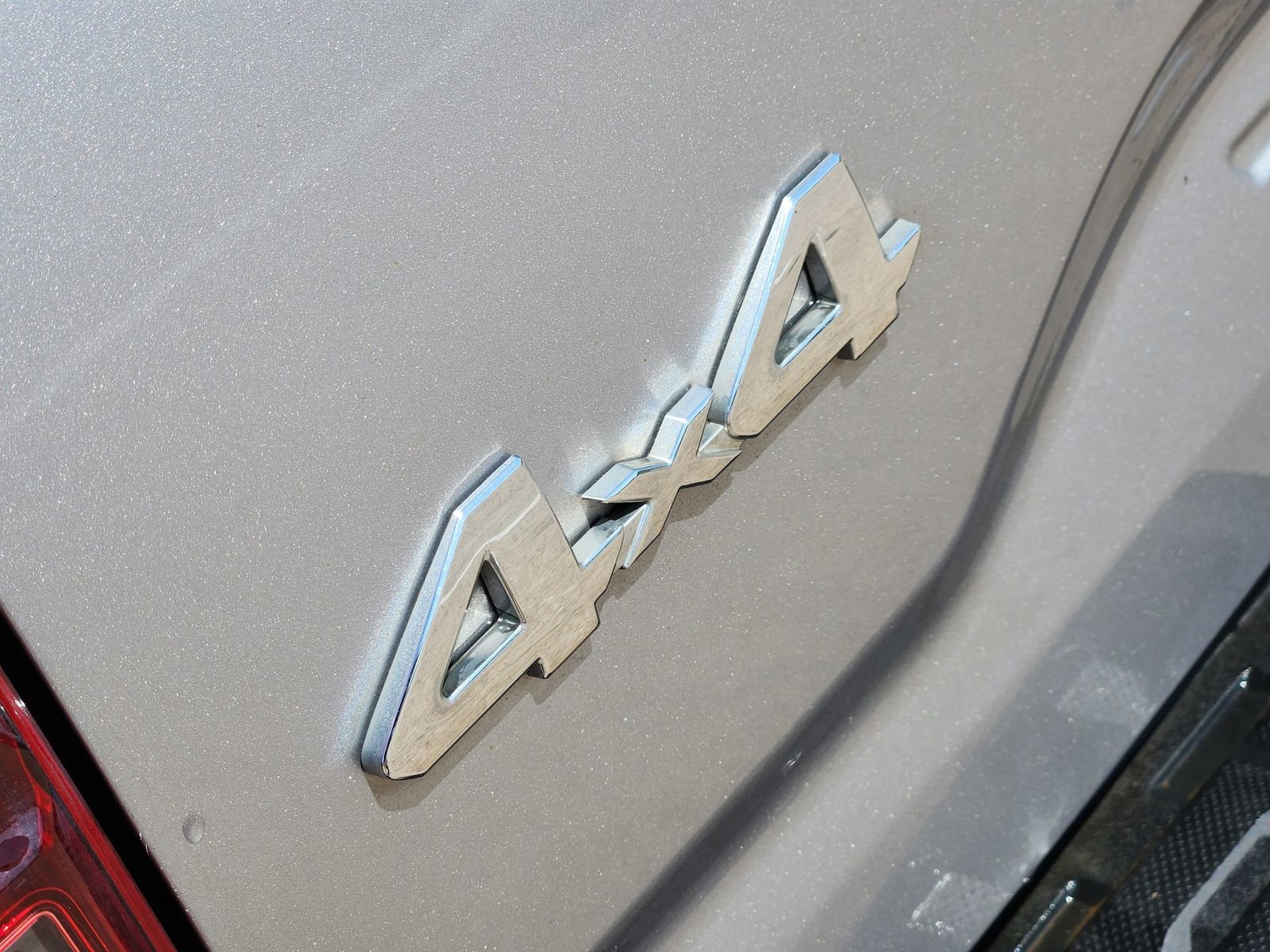 Used 2021 Toyota Tacoma SR5 AWD/4WD image 17