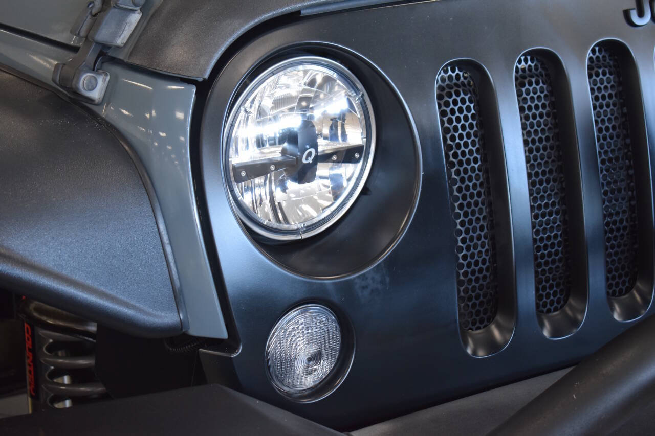 Used 2014 Jeep Wrangler Unlimited Sport w/ Quick Order Package 24S AWD/4WD image 15