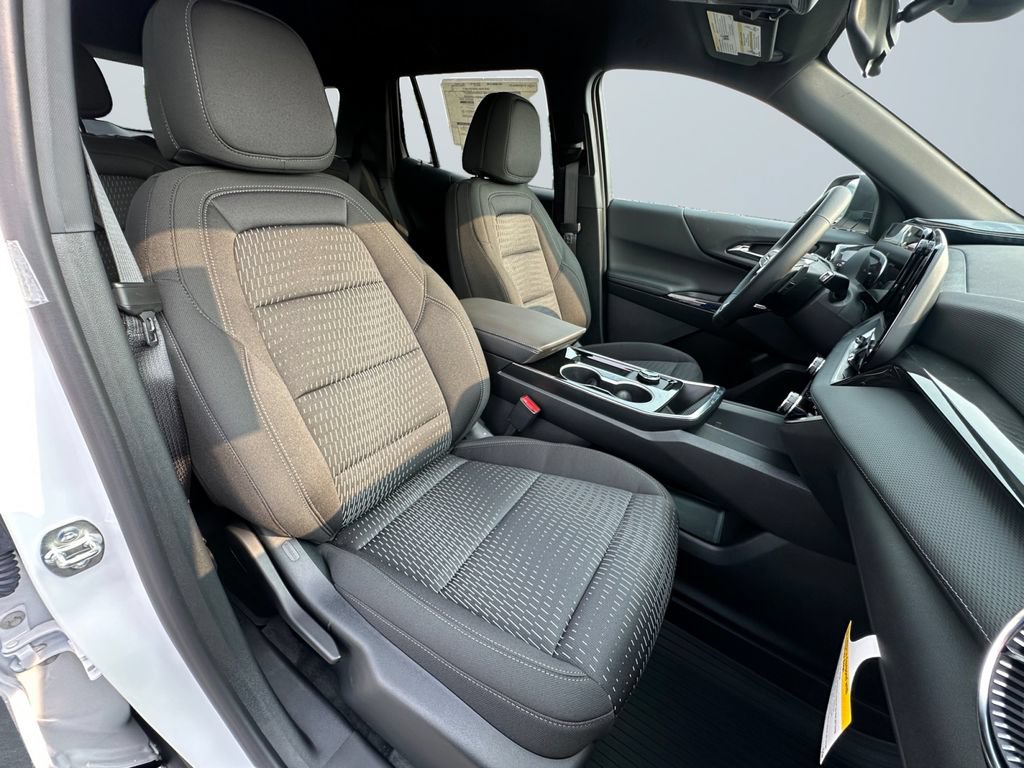New 2027 Chevrolet Equinox LT FWD image 15