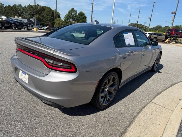 Used 2015 Dodge Charger R/T RWD image 8