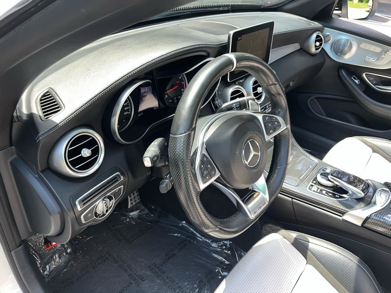 Used 2017 Mercedes-Benz C 63 AMG Cabriolet image 34